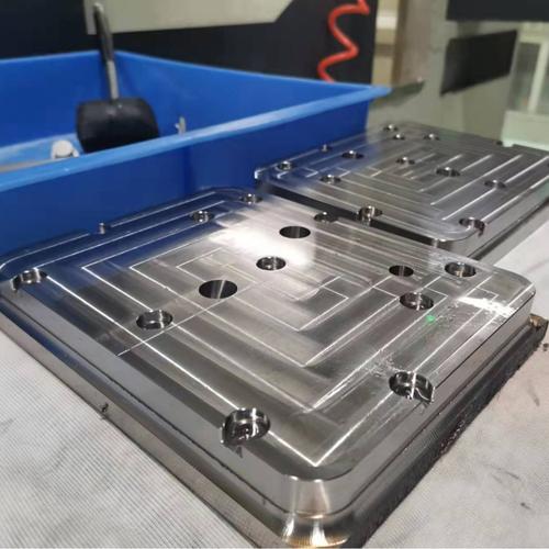 承接南京上海蘇州嘉興杭州工廠非標金屬件工裝精密治具夾具加工
